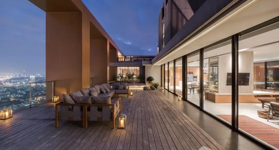For sale 4 bedrooms condo in Chatuchak, Bangkok