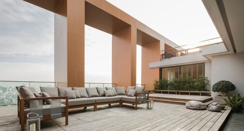 For sale 4 bedrooms condo in Chatuchak, Bangkok