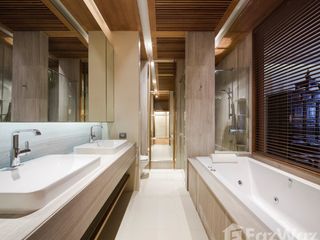 For sale 4 bedrooms condo in Chatuchak, Bangkok
