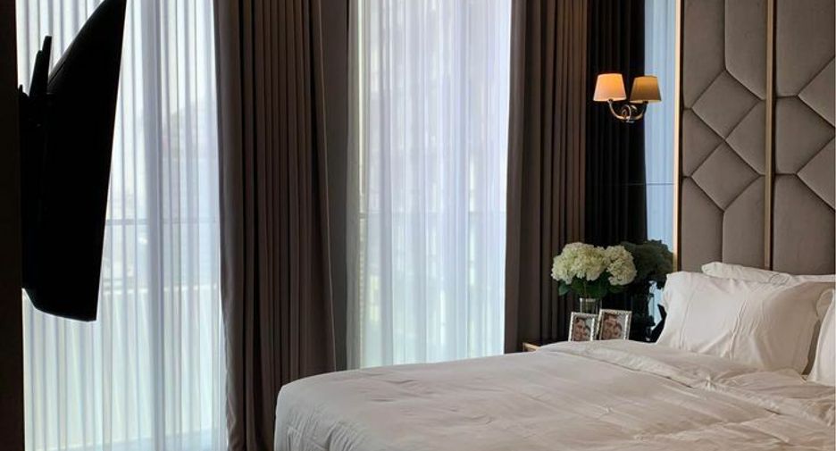 For sale 1 bed condo in Pathum Wan, Bangkok