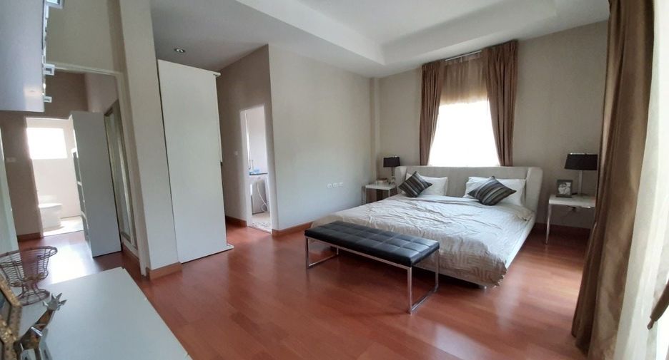 À vendre 4 chambres maison à Bang Khen, Bangkok