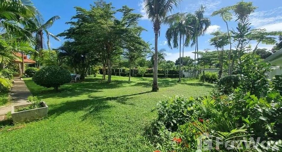 For sale 4 ベッドルーム villa in Kathu, Phuket