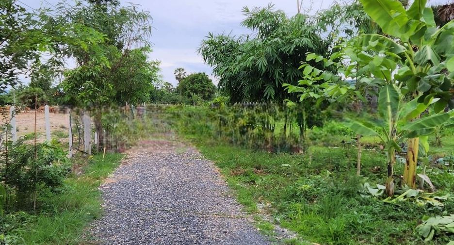 Casa en venta de 1 habitaciones en Ban Lat, Phetchaburi