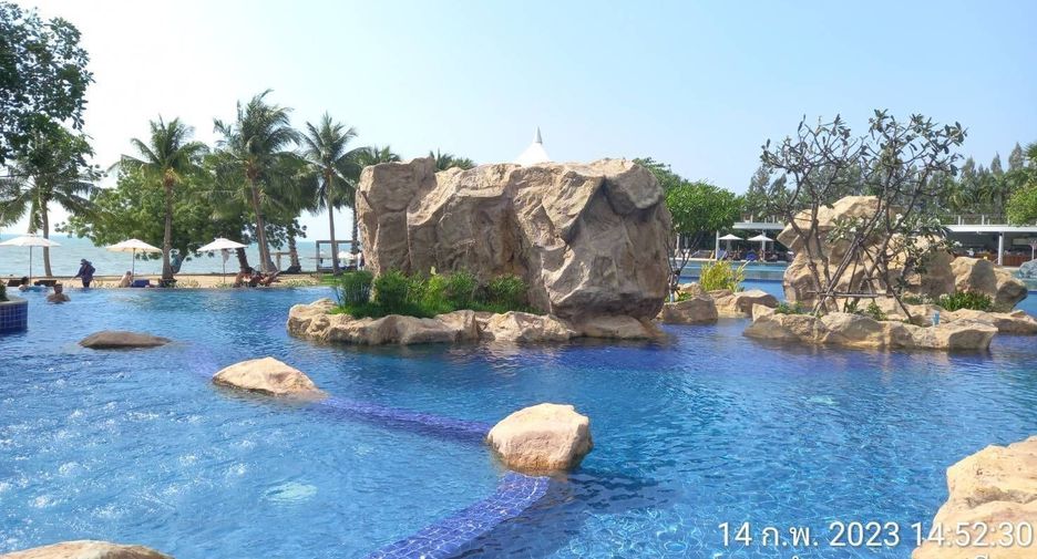 For sale 2 bedrooms condo in Sattahip, Chonburi