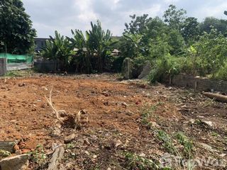 出售 土地 在 Bang Lamung, Chon Buri