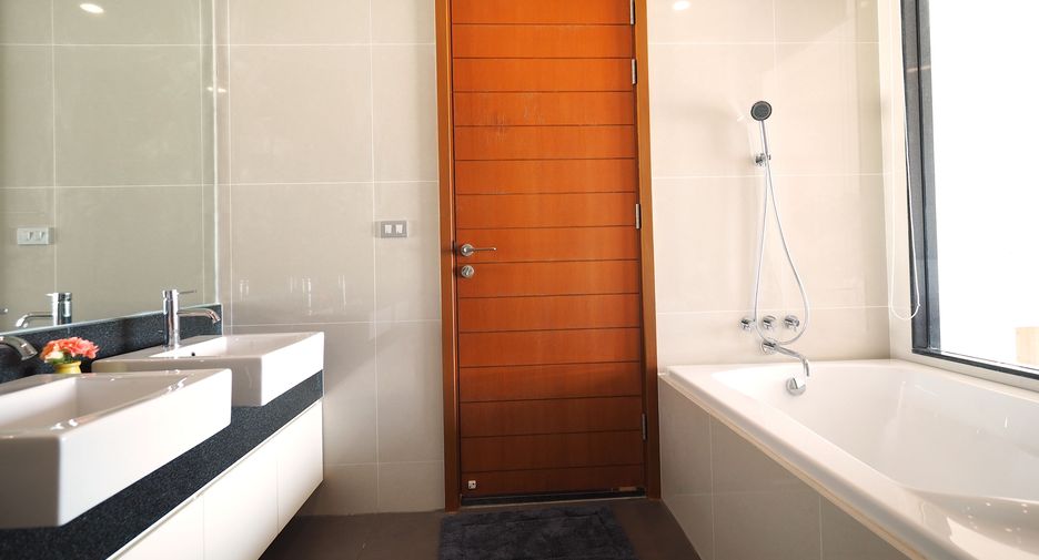 Condo en alquiler de 2 habitaciones en Sattahip, Chonburi
