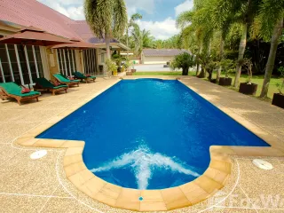 À vendre 6 chambres villa à Mueang Krabi, Krabi