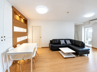 For sale 2 bedrooms condo in Watthana, Bangkok