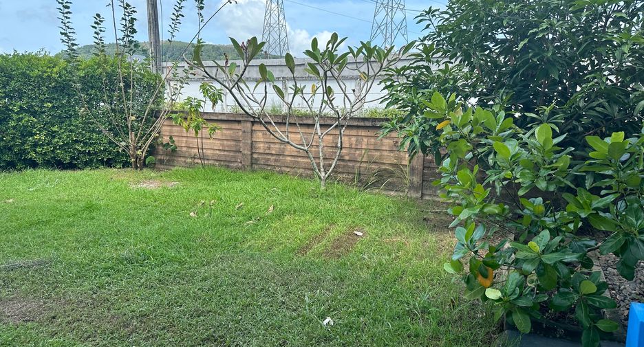 For rent 3 bedrooms townhouse in Mueang Phuket, Phuket