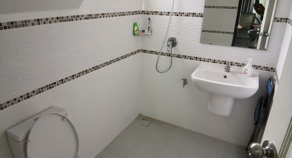 Haus zum Kauf mit 3 Zimmer in Prawet, Bangkok