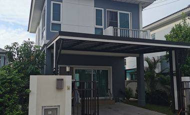 Haus zum Kauf mit 3 Zimmer in Prawet, Bangkok