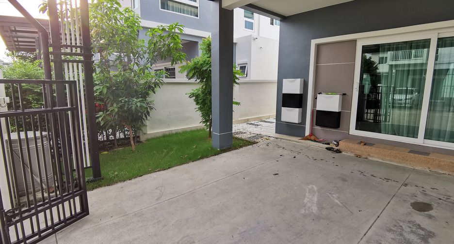 Haus zum Kauf mit 3 Zimmer in Prawet, Bangkok