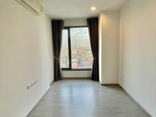 À vendre 1 chambre condo à Khlong San, Bangkok