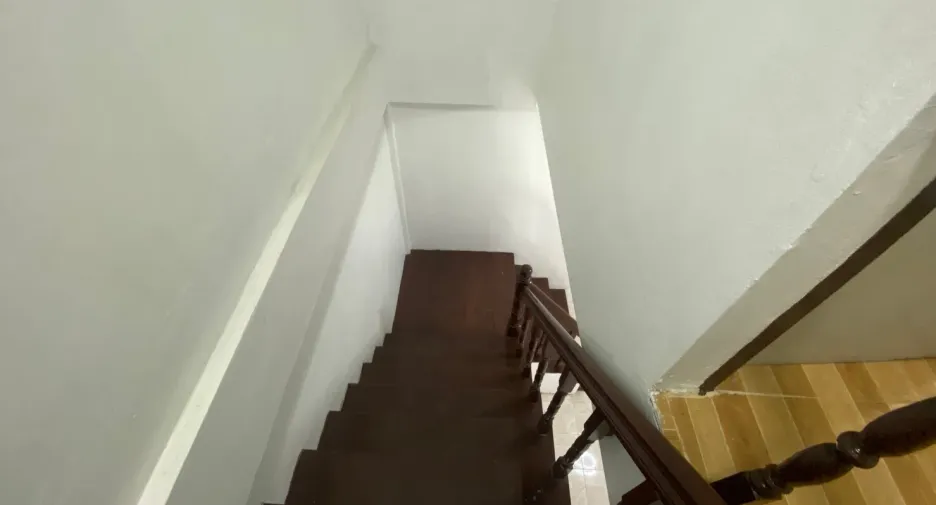 Casa adosada en venta de 2 habitaciones en Mueang Samut Prakan, Samut Prakan