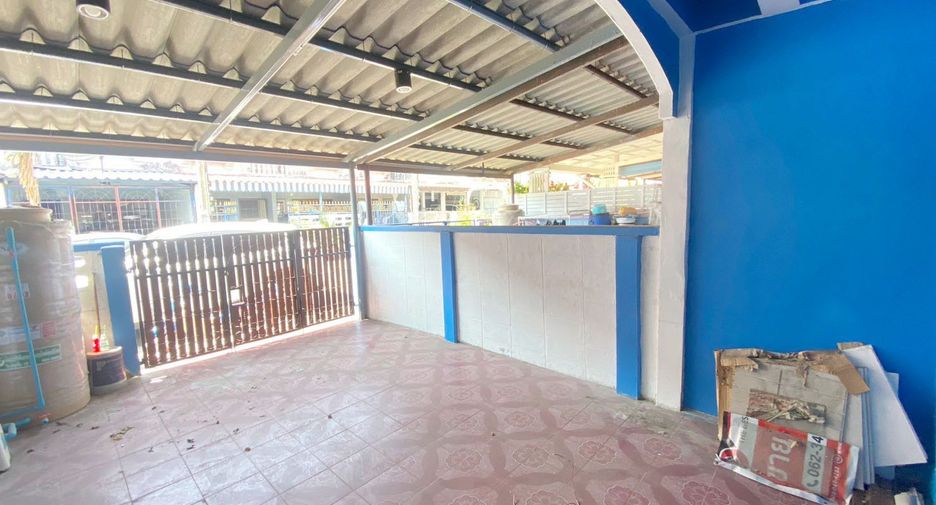 Casa adosada en venta de 2 habitaciones en Mueang Samut Prakan, Samut Prakan