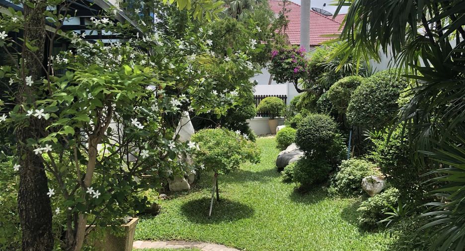 À vendre 3 chambres villa à Bang Lamung, Chonburi