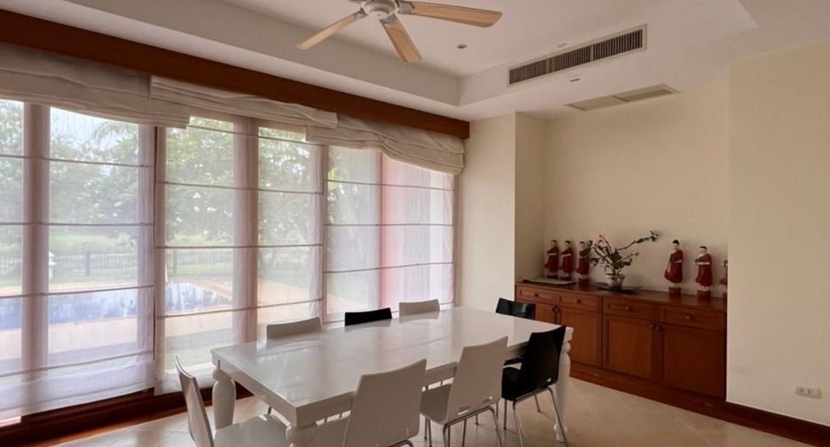 Villa en alquiler de 4 habitaciones en Thalang, Phuket