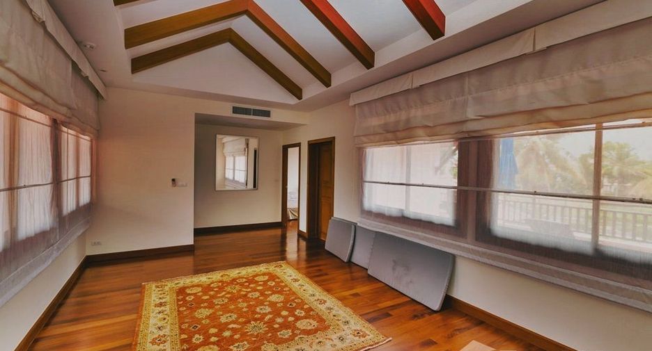 For rent 4 bedrooms villa in Thalang, Phuket
