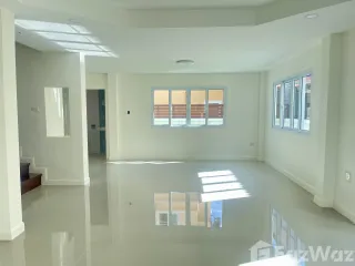 Haus zum Kauf mit 3 Zimmer in Nakhon Chai Si, Nakhon Pathom