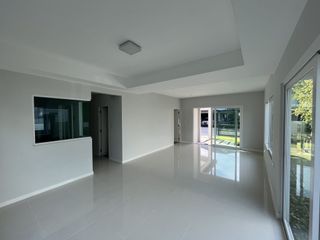出售 5 卧室 独立屋 在 Khlong Sam Wa, 曼谷
