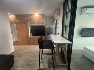 For sale 1 bed condo in Phra Khanong, Bangkok