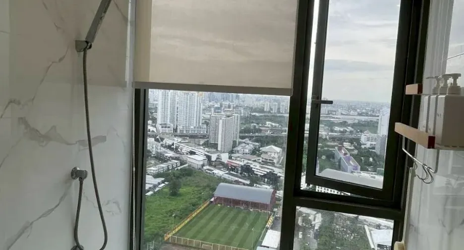For sale and for rent 1 bed condo in Watthana, Bangkok