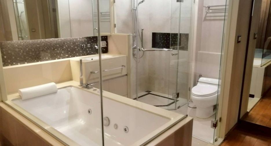 For sale and for rent 1 bed condo in Watthana, Bangkok
