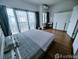 Аренда 3 спальни таунхаус в Тхаланг, Пхукет