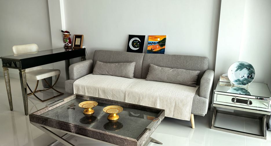 For rent 3 bedrooms townhouse in Thalang, Phuket