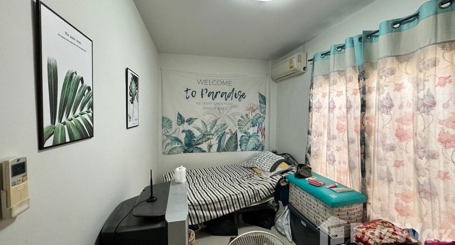 For sale 3 bedrooms townhouse in Lat Krabang, Bangkok