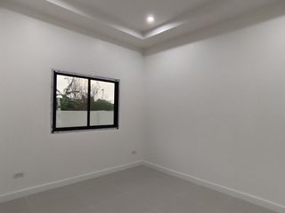 Haus zum Kauf mit 3 Zimmer in Si Racha, Chonburi