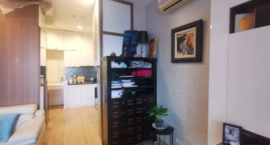 For sale 1 bed condo in Khlong San, Bangkok