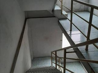 Gewerbefläche zur Miete mit 4 Zimmer in Mueang Nonthaburi, Nonthaburi