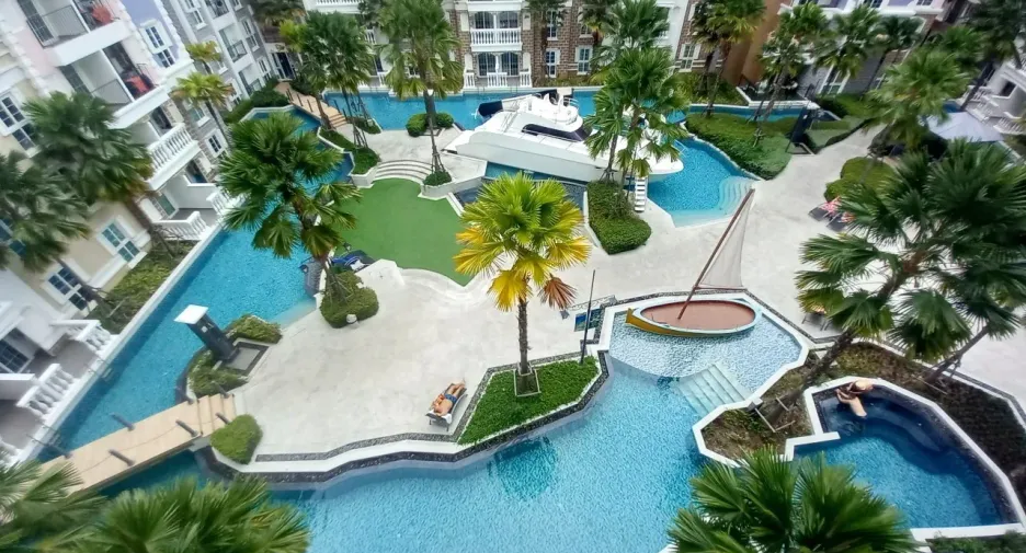 For sale 1 bed condo in Bang Lamung, Chonburi