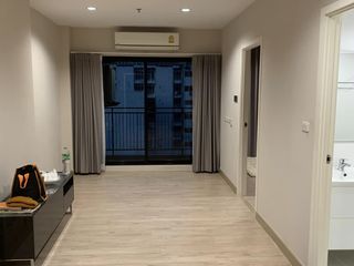 Condo en venta de 2 habitaciones en Bang Phlat, Bangkok