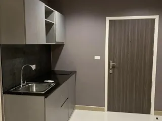 Condo en venta de 2 habitaciones en Bang Phlat, Bangkok