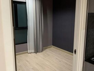 Condo en venta de 2 habitaciones en Bang Phlat, Bangkok