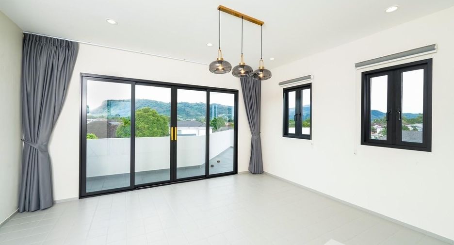 Villa zum Kauf mit 4 Zimmer in Mueang Phuket, Phuket