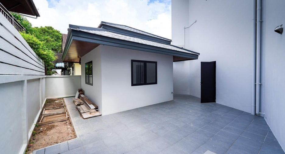 Villa zum Kauf mit 4 Zimmer in Mueang Phuket, Phuket