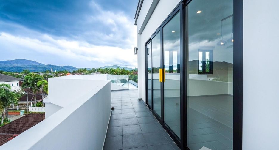 Villa zum Kauf mit 4 Zimmer in Mueang Phuket, Phuket