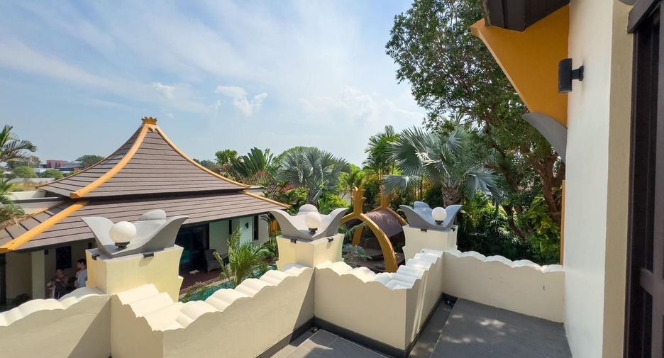 For sale 4 bedrooms villa in Bang Lamung, Chonburi