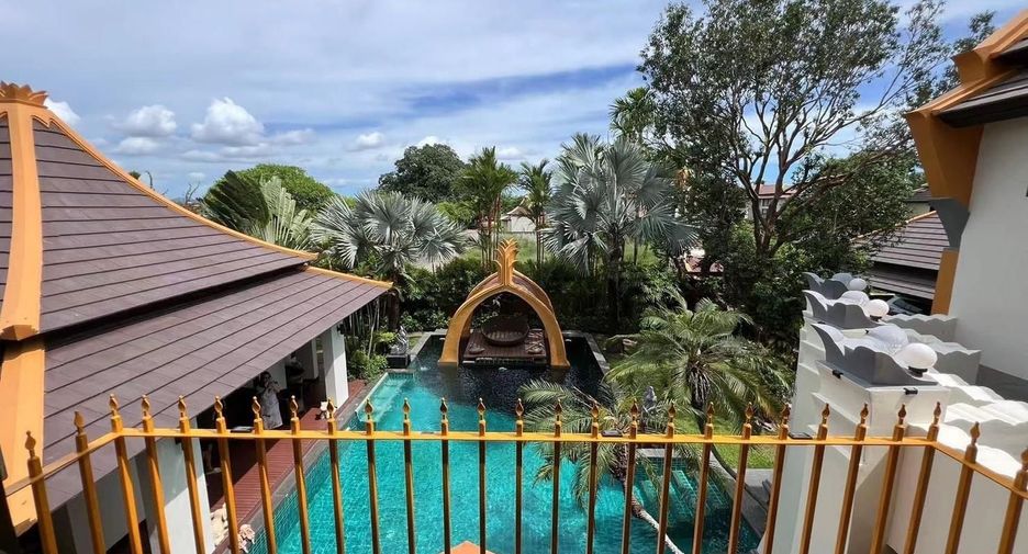 For sale 4 bedrooms villa in Bang Lamung, Chonburi