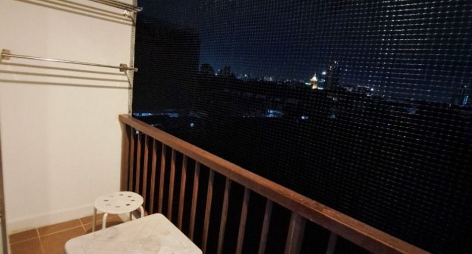 For sale 1 bed condo in Phra Khanong, Bangkok