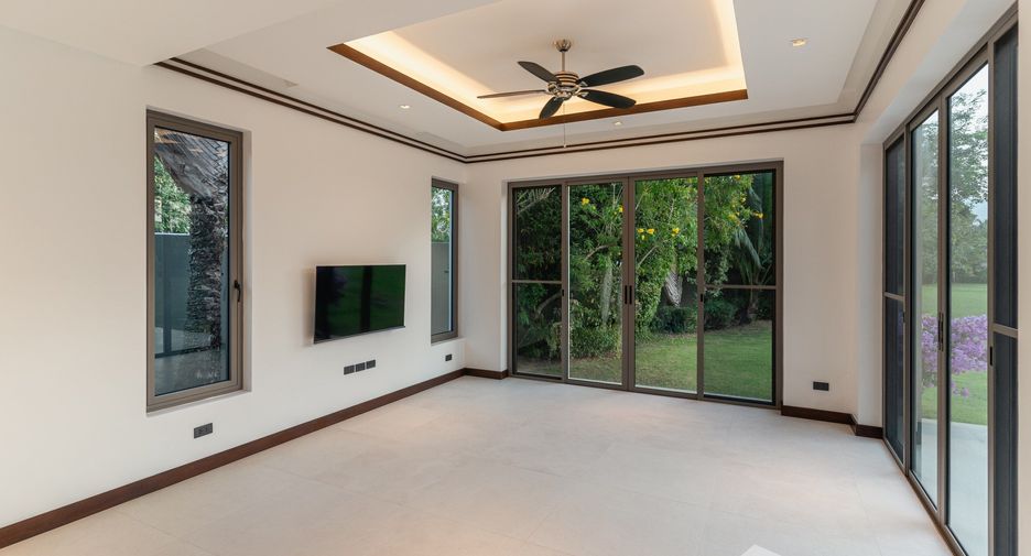 For sale 6 bedrooms villa in Thalang, Phuket