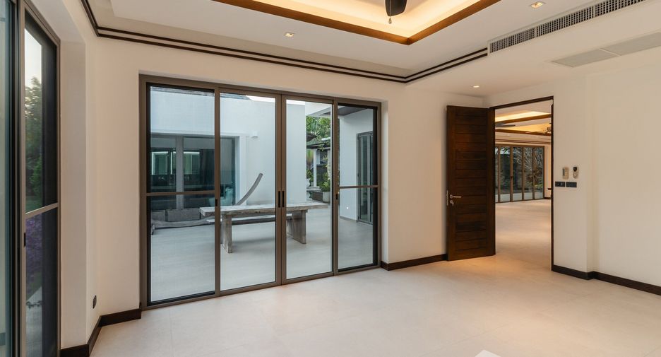 For sale 6 bedrooms villa in Thalang, Phuket