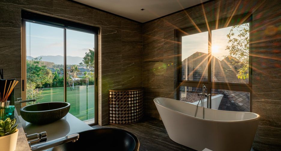 For sale 6 bedrooms villa in Thalang, Phuket