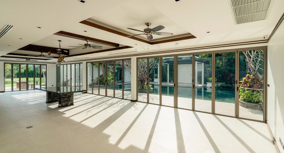 Villa en venta de 6 habitaciones en Thalang, Phuket