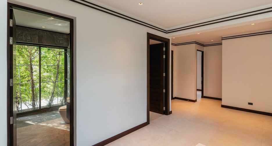 For sale 6 bedrooms villa in Thalang, Phuket