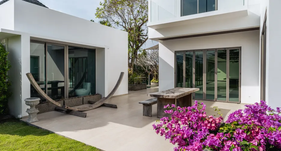 For sale 6 bedrooms villa in Thalang, Phuket
