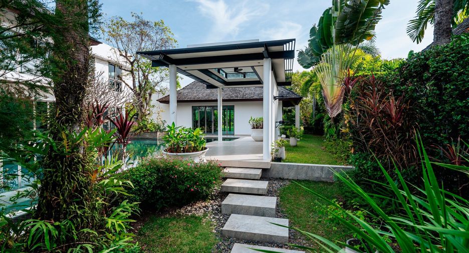 For sale 6 bedrooms villa in Thalang, Phuket
